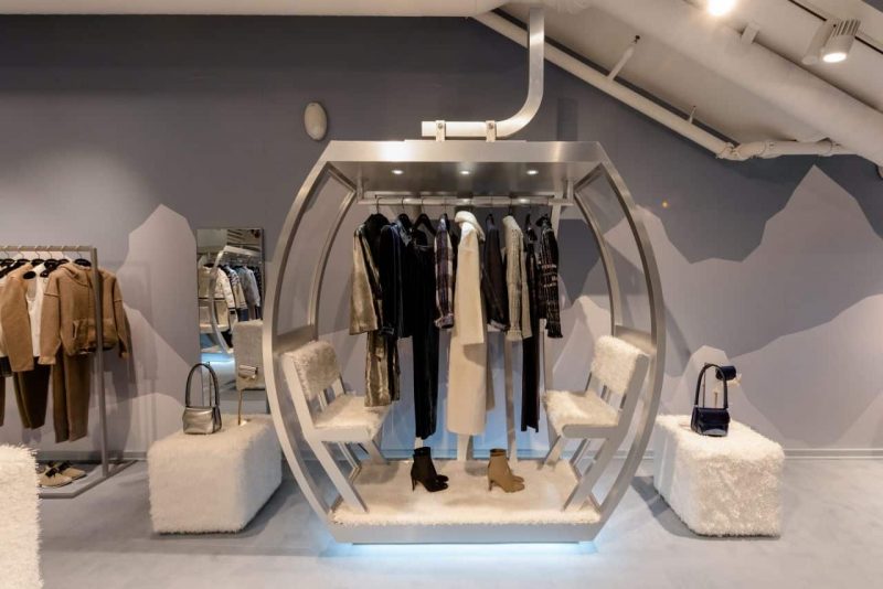 B4A7AFD8-275C-4DC7-9BE0-4E1FFA0E885E